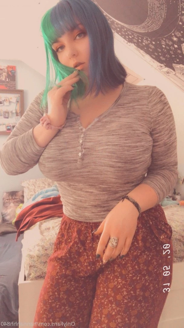 Hannah Bee 🌻🐝 [ hannahbee840 ] Onlyfans leaked photo 467967 on Hotleaks.tv