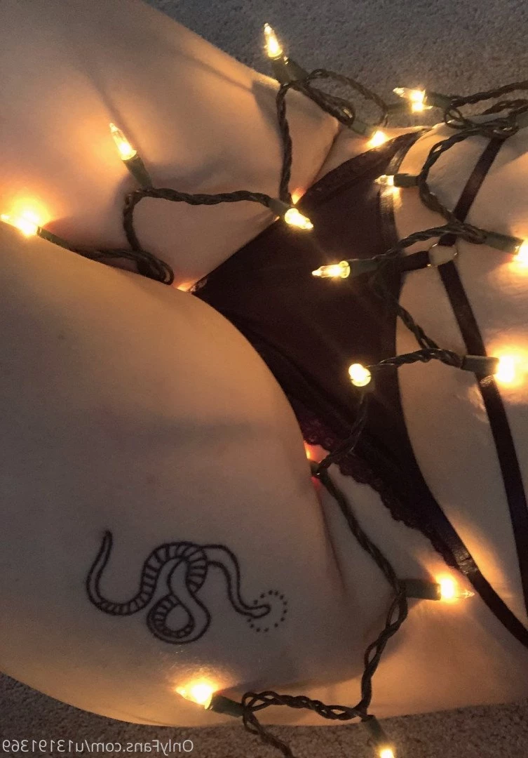Hannah Bee 🌻🐝 [ hannahbee840 ] Onlyfans leaked photo 467999 on Hotleaks.tv