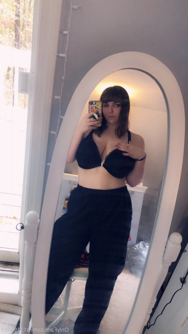 Hannah Bee 🌻🐝 [ hannahbee840 ] Onlyfans leaked photo 468002 on Hotleaks.tv