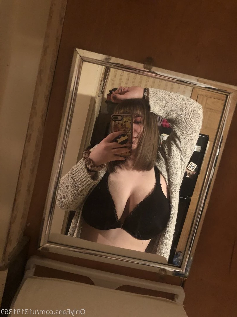 Hannah Bee 🌻🐝 [ hannahbee840 ] Onlyfans leaked photo 468104 on Hotleaks.tv