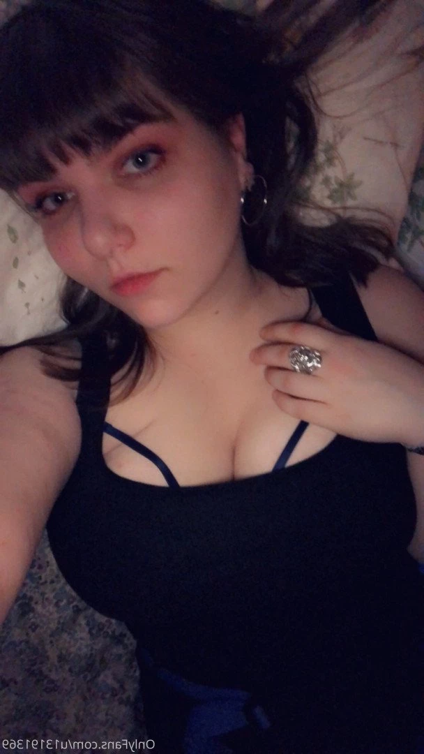 Hannah Bee 🌻🐝 [ hannahbee840 ] Onlyfans leaked photo 468238 on Hotleaks.tv