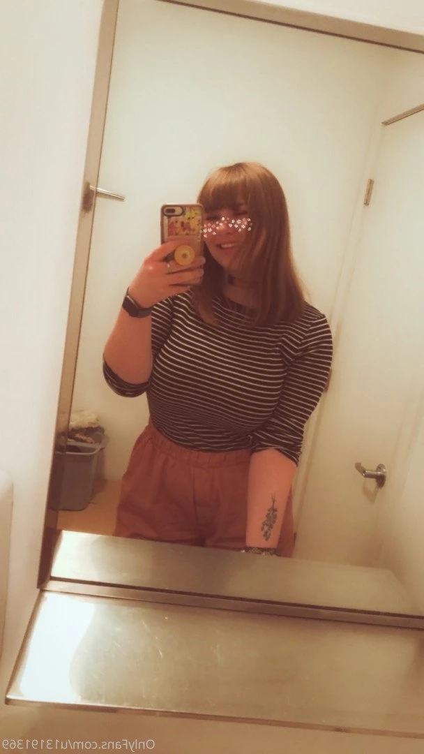 Hannah Bee 🌻🐝 [ hannahbee840 ] Onlyfans leaked photo 468320 on Hotleaks.tv