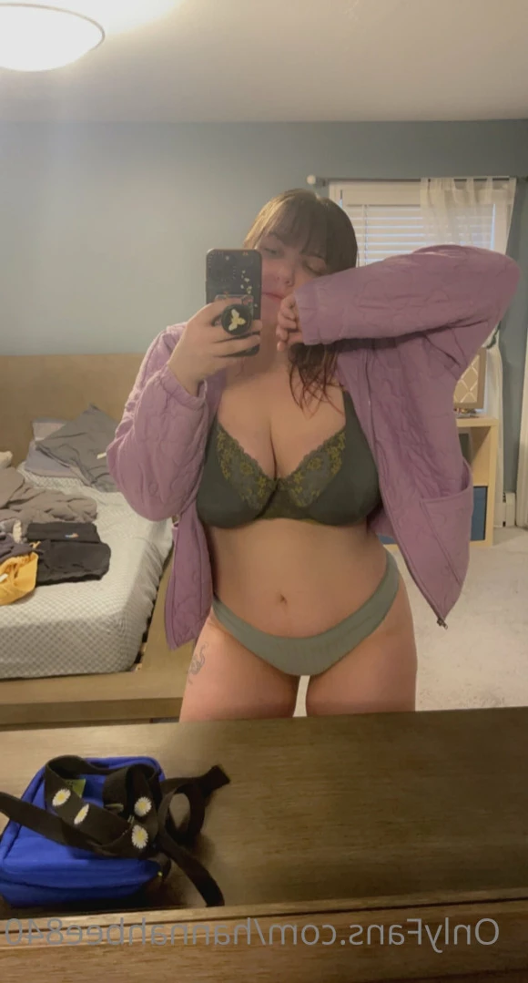 Hannah Bee 🌻🐝 [ hannahbee840 ] Onlyfans leaked photo 12243814 on Hotleaks.tv