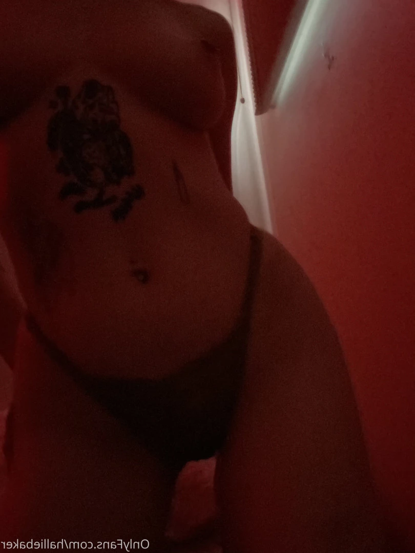 Hallie Baker [ halliebaker ] Onlyfans leaked photo 5762449 on Hotleaks.tv