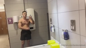 HANDSOME BUCK [ handsomebuck ] Onlyfans leaked video 8701803 on Hotleaks.tv
