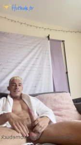 HANDSOME BUCK [ handsomebuck ] Onlyfans leaked video 8702077 on Hotleaks.tv