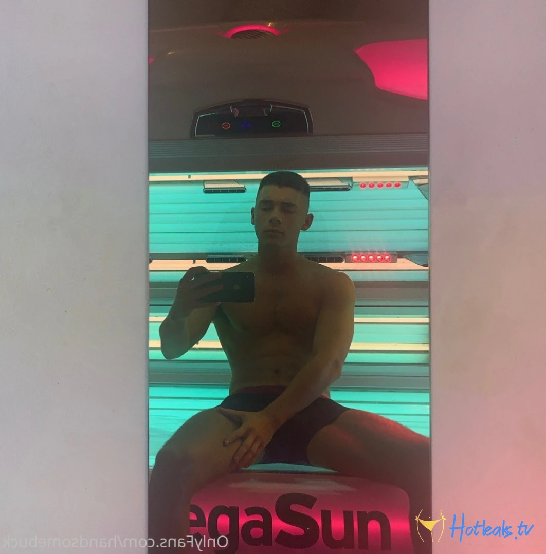 HANDSOME BUCK [ handsomebuck ] Onlyfans leaked photo 16492595 on Hotleaks.tv