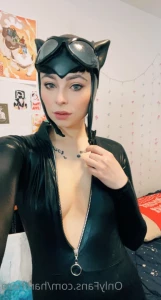 5587008