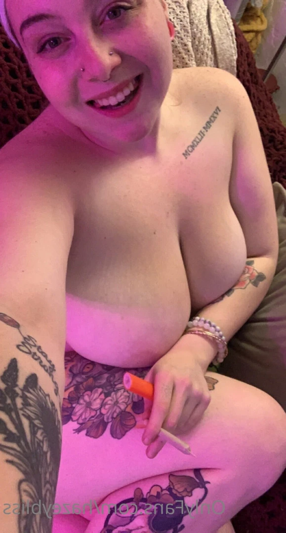 Hazey Bliss [ hazeybliss ] Onlyfans leaked photo 5591425 on Hotleaks.tv