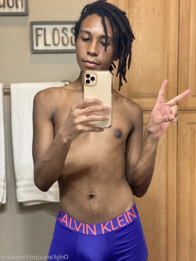 Helios [ heliosgoldensun ] Onlyfans leaked photo 5752087 on Hotleaks.tv