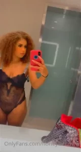 18273439