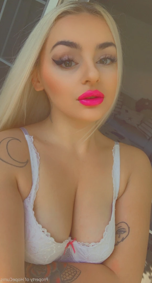 ʜᴏᴘᴇ ʜᴜɢᴇ ᴛɪᴛs [ hopecums ] Onlyfans leaked photo 12801452 on Hotleaks.tv