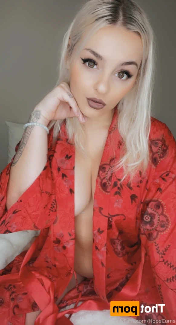 ʜᴏᴘᴇ ʜᴜɢᴇ ᴛɪᴛs [ hopecums ] Onlyfans leaked photo 12801624 on Hotleaks.tv
