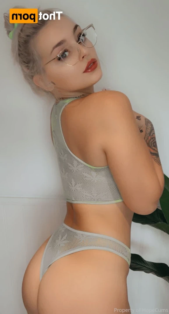 ʜᴏᴘᴇ ʜᴜɢᴇ ᴛɪᴛs [ hopecums ] Onlyfans leaked photo 12802375 on Hotleaks.tv