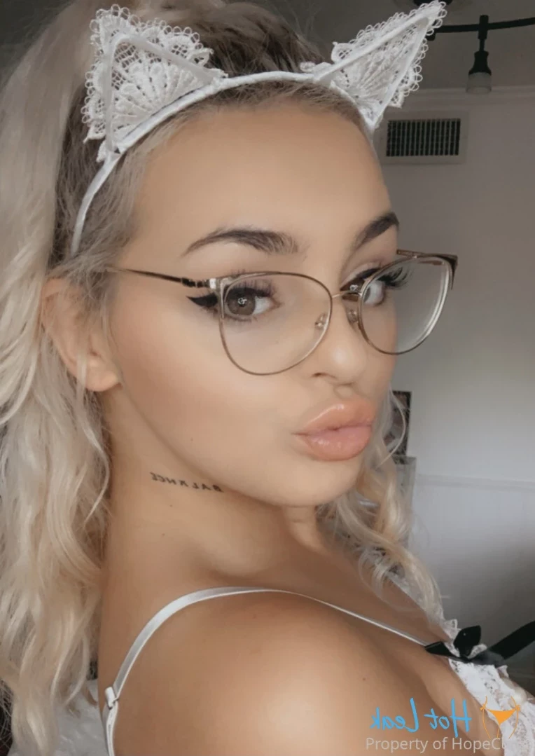 ʜᴏᴘᴇ ʜᴜɢᴇ ᴛɪᴛs [ hopecums ] Onlyfans leaked photo 12803074 on Hotleaks.tv