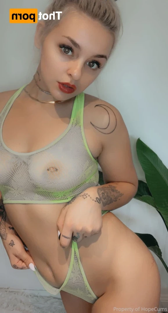 ʜᴏᴘᴇ ʜᴜɢᴇ ᴛɪᴛs [ hopecums ] Onlyfans leaked photo 12803315 on Hotleaks.tv