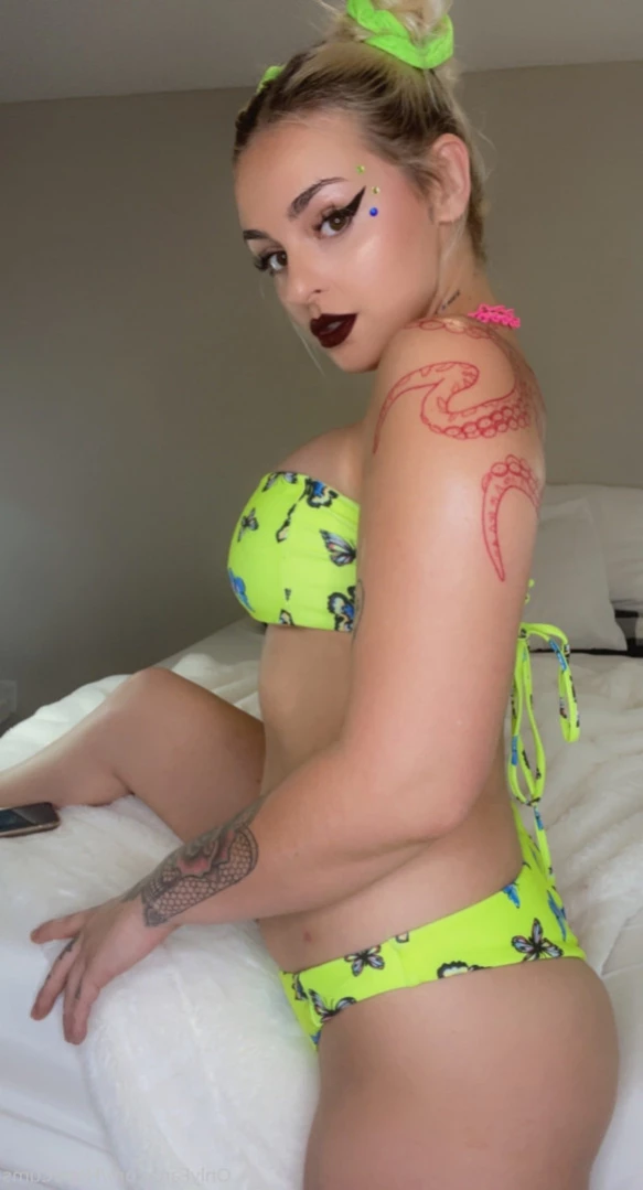 ʜᴏᴘᴇ ʜᴜɢᴇ ᴛɪᴛs [ hopecums ] Onlyfans leaked photo 12803479 on Hotleaks.tv