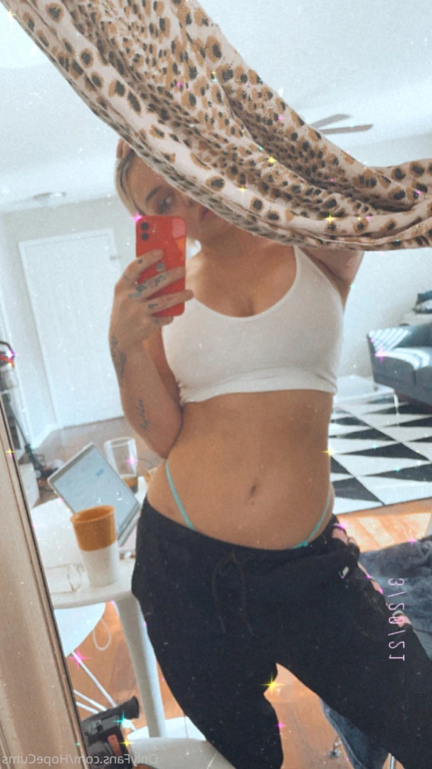 ʜᴏᴘᴇ ʜᴜɢᴇ ᴛɪᴛs [ hopecums ] Onlyfans leaked photo 12809781 on Hotleaks.tv