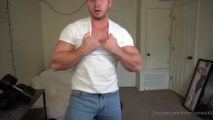 hotmuscles6t9 Onlyfans leaked video 5098281 on Hotleaks.tv
