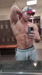 hotmuscles6t9 Onlyfans leaked video 5098332 on Hotleaks.tv