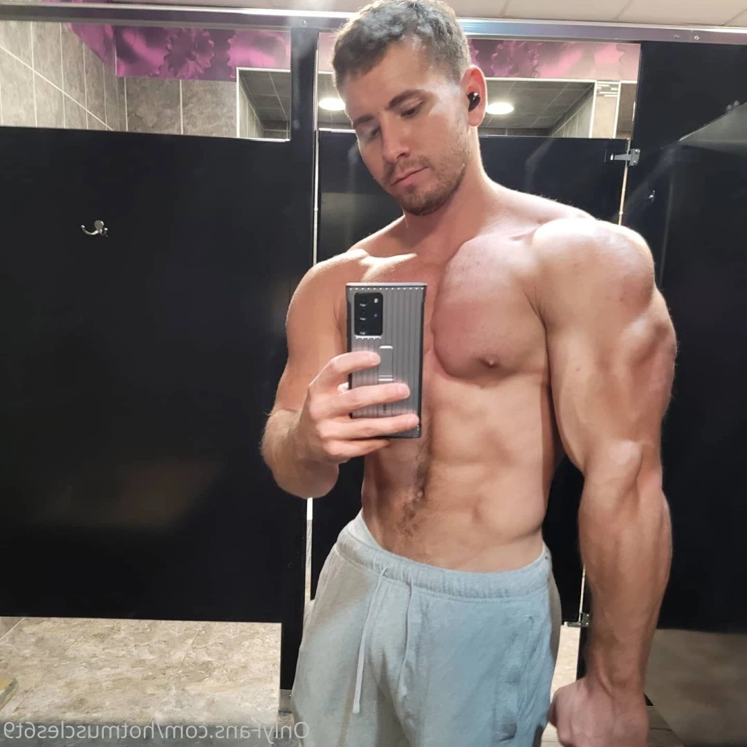 hotmuscles6t9 Onlyfans leaked photo 5580598 on Hotleaks.tv