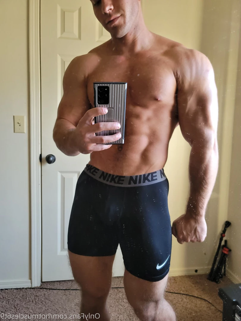 hotmuscles6t9 Onlyfans leaked photo 5580745 on Hotleaks.tv