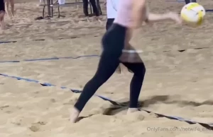 Ellie 👱🏼‍♀️ [ hotwife_ellie ] Onlyfans leaked video 18273309 on Hotleaks.tv