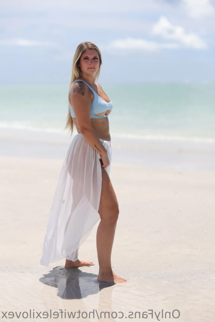🌹🌹Hotwife Lexi Love🌹🌹 America's Hotwife [ hotwifelexilovex ] Onlyfans leaked photo 14410073 on Hotleaks.tv