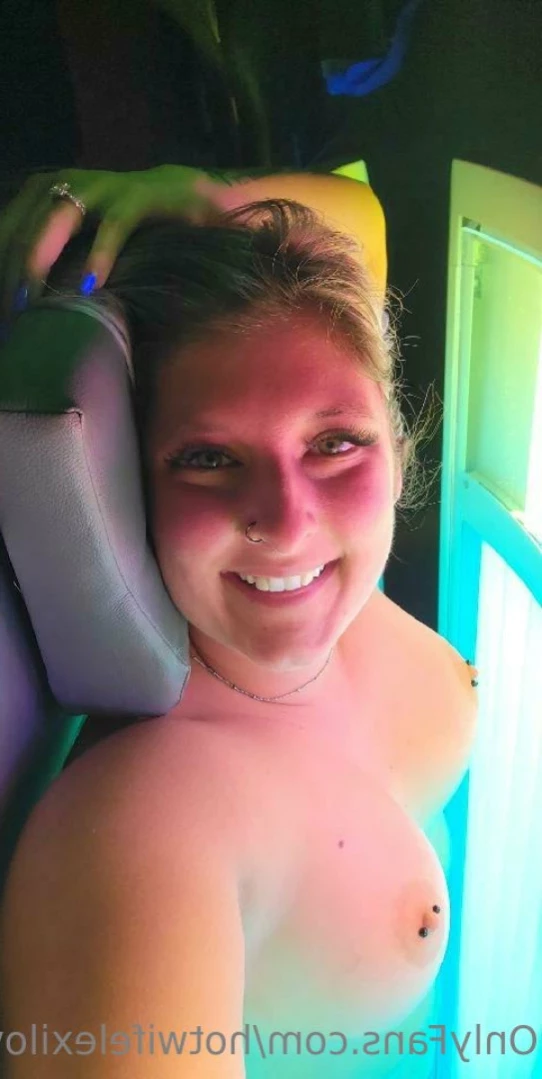 🌹🌹Hotwife Lexi Love🌹🌹 America's Hotwife [ hotwifelexilovex ] Onlyfans leaked photo 16452444 on Hotleaks.tv