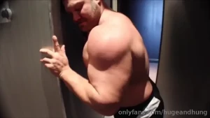 Jack Stacked XXL Bisexual Muscle Bull [ hugeandhung ] Onlyfans leaked video 5100919 on Hotleaks.tv