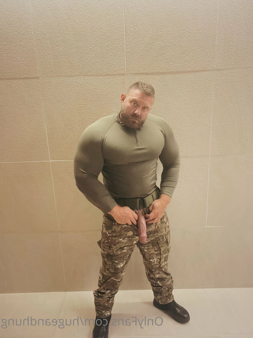 Jack Stacked XXL Bisexual Muscle Bull [ hugeandhung ] Onlyfans leaked photo 5744258 on Hotleaks.tv
