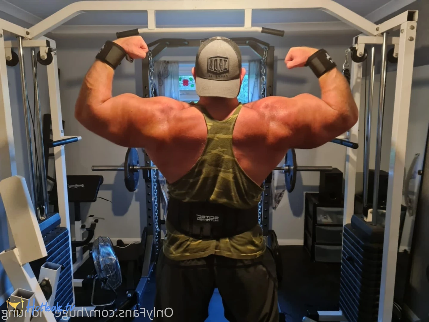 Jack Stacked XXL Bisexual Muscle Bull [ hugeandhung ] Onlyfans leaked photo 5745321 on Hotleaks.tv