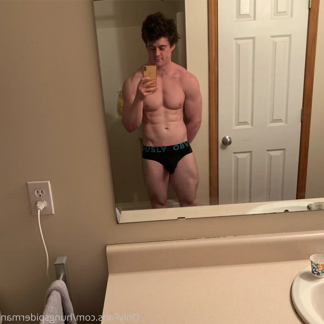 Harlow Guy [ hung_harlow ] Onlyfans leaked photo 5678707 on Hotleaks.tv