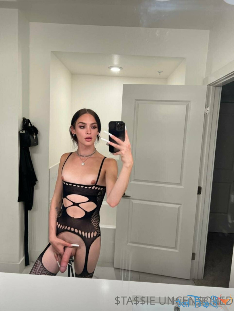 Milena 🦄 Big Dick Doll [ hungbratz ] Onlyfans leaked photo 16752214 on Hotleaks.tv