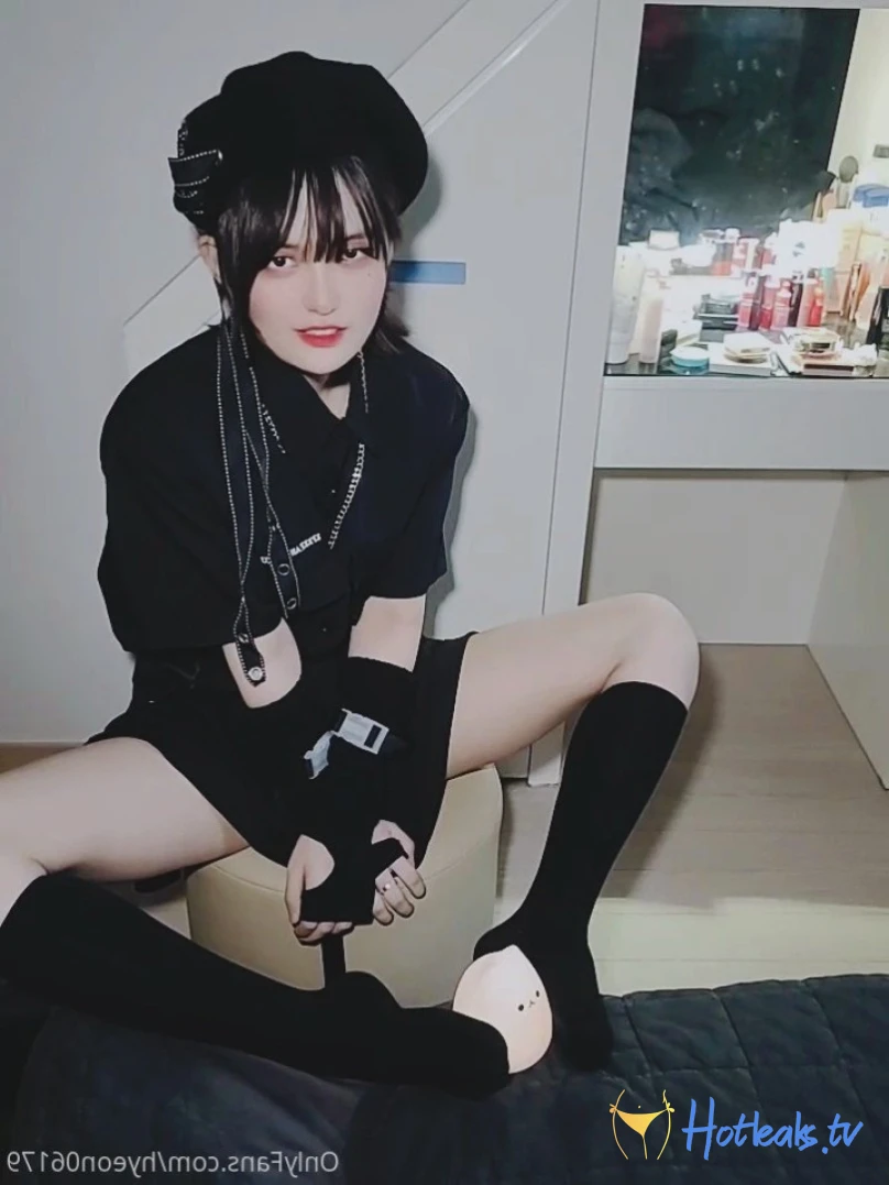 Hwahyeon [ hyeon06179 ] Onlyfans leaked photo 5577678 on Hotleaks.tv