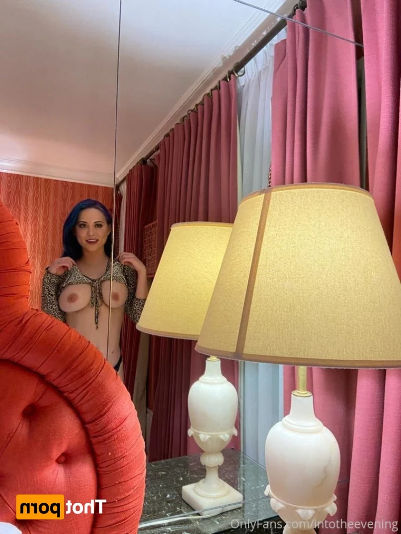 ⭐️ E V E ⭐️ M A R L O W E ⭐️ [ evemarlowe ] Onlyfans leaked photo 13914232 on Hotleaks.tv