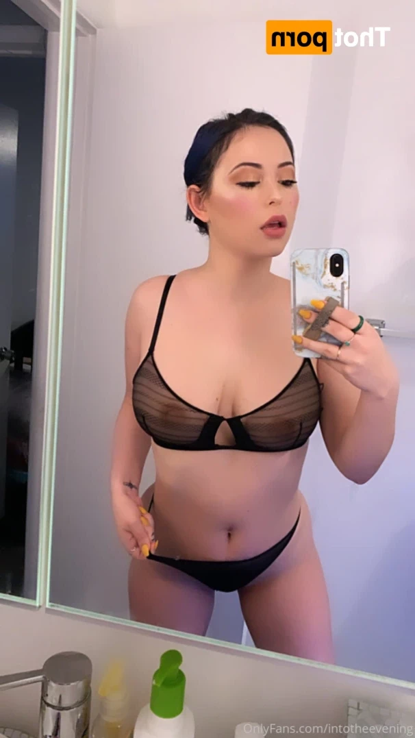 ⭐️ E V E ⭐️ M A R L O W E ⭐️ [ evemarlowe ] Onlyfans leaked photo 16495126 on Hotleaks.tv
