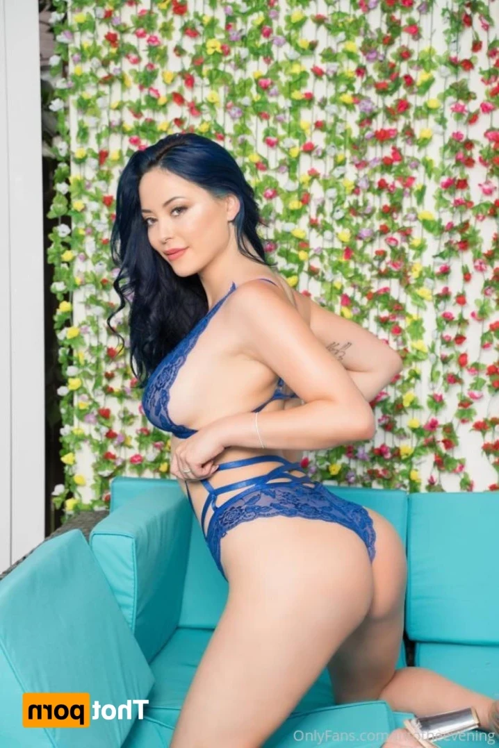 ⭐️ E V E ⭐️ M A R L O W E ⭐️ [ evemarlowe ] Onlyfans leaked photo 16497953 on Hotleaks.tv