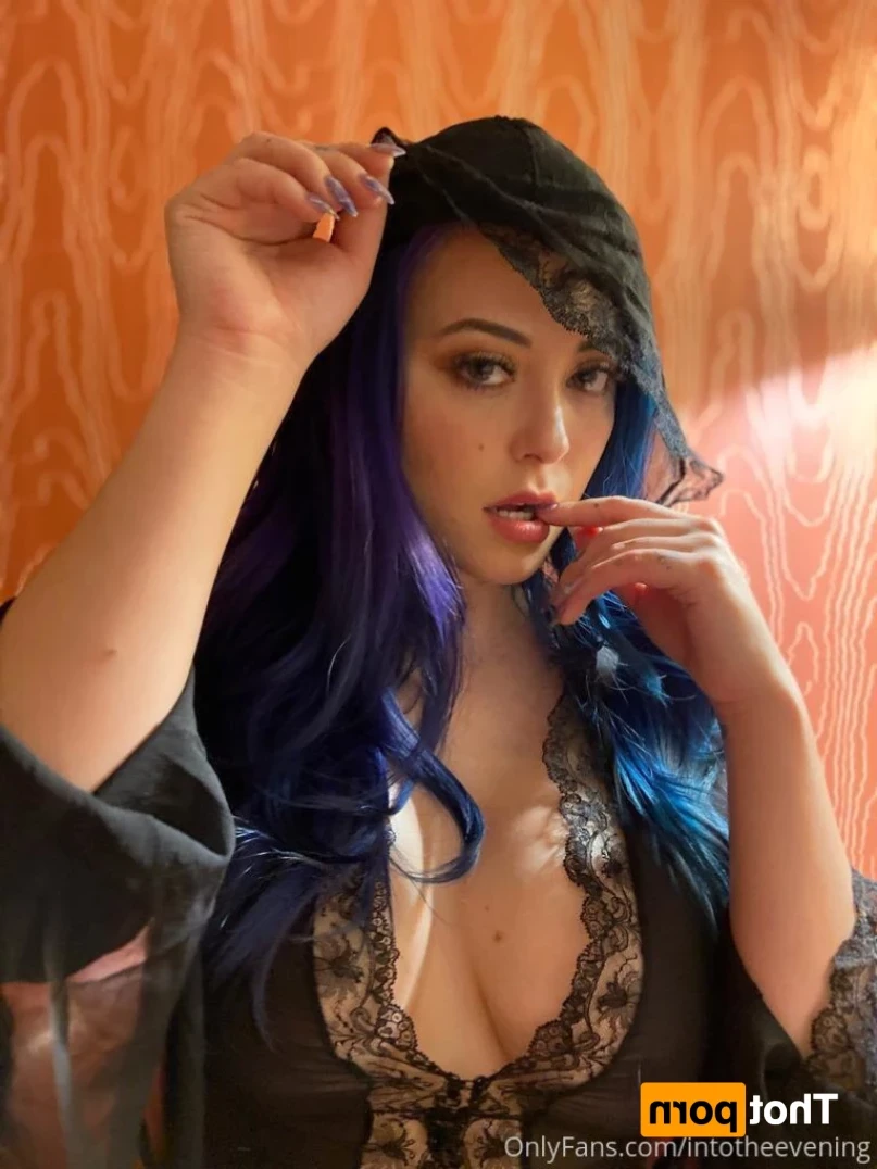 ⭐️ E V E ⭐️ M A R L O W E ⭐️ [ evemarlowe ] Onlyfans leaked photo 16512807 on Hotleaks.tv