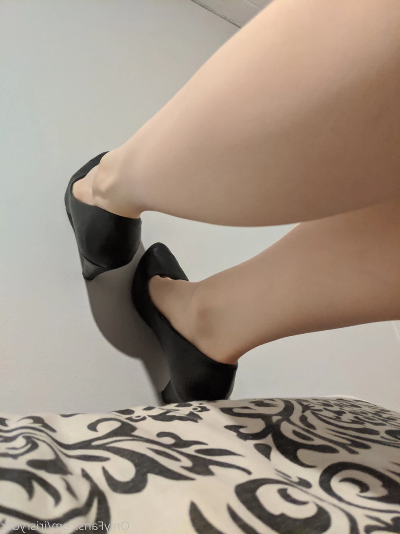 Iris Ryder - FREE 💜💜💜 [ irisryder ] Onlyfans leaked photo 5579499 on Hotleaks.tv