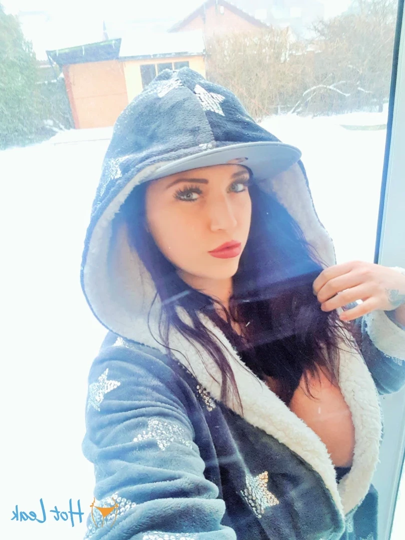 Harmony reigns [ harmonyreigns ] Onlyfans leaked photo 12445281 on Hotleaks.tv