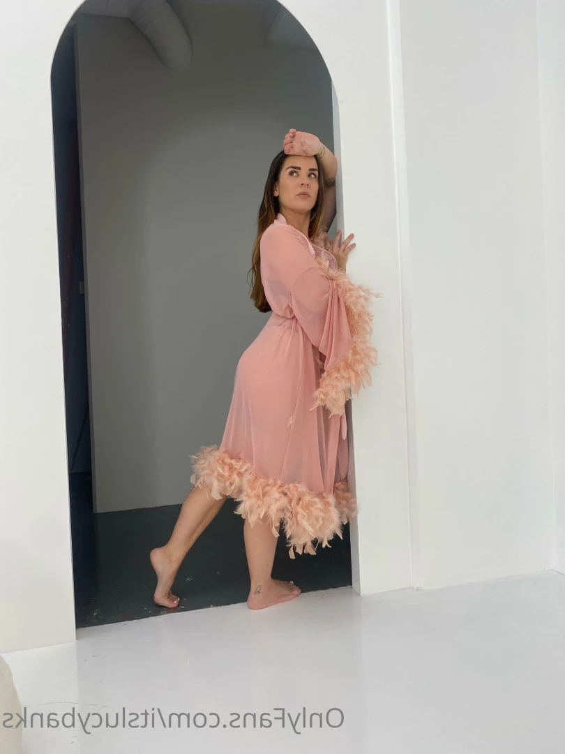 itslucybanks Onlyfans leaked photo 10825756 on Hotleaks.tv