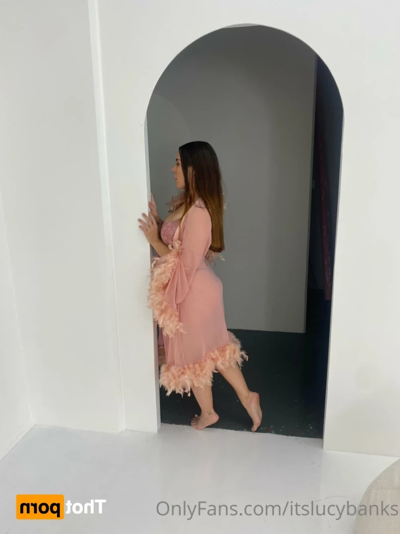 itslucybanks Onlyfans leaked photo 11142447 on Hotleaks.tv