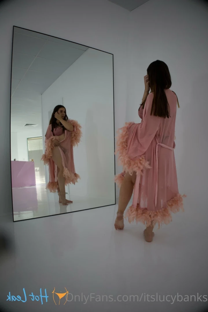 itslucybanks Onlyfans leaked photo 11142996 on Hotleaks.tv