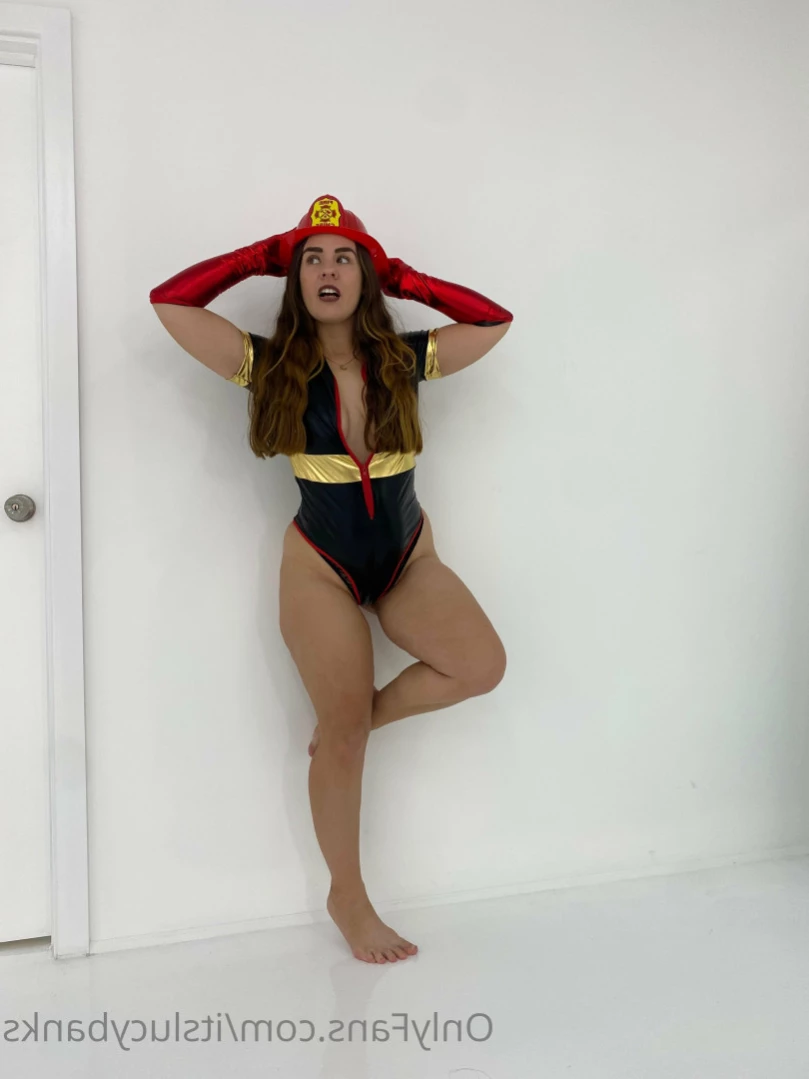 itslucybanks Onlyfans leaked photo 11143014 on Hotleaks.tv