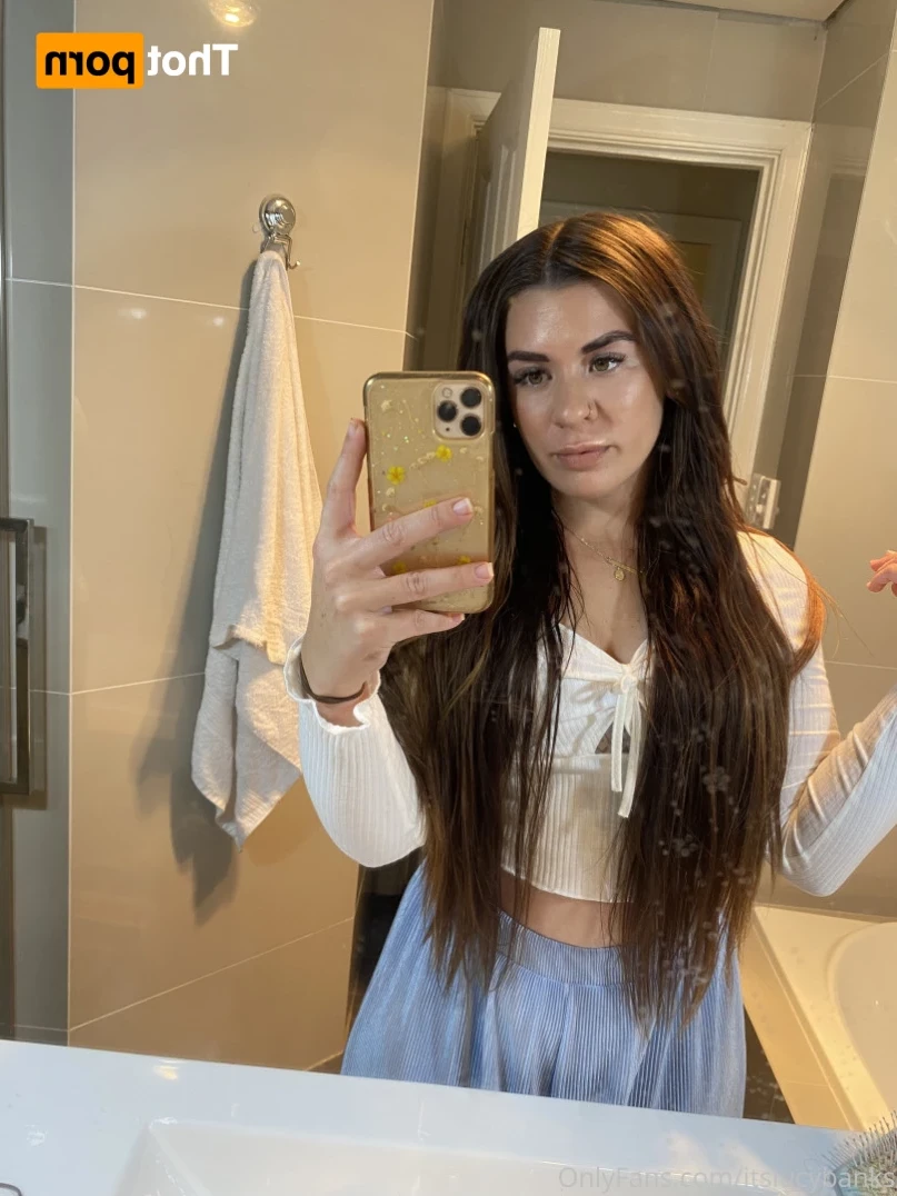 itslucybanks Onlyfans leaked photo 11710780 on Hotleaks.tv
