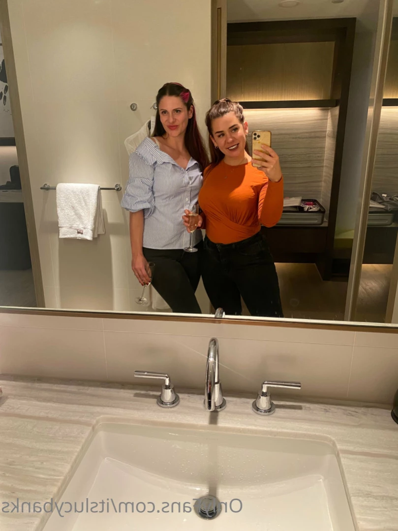 itslucybanks Onlyfans leaked photo 12077239 on Hotleaks.tv