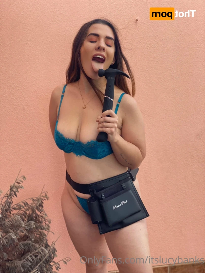 itslucybanks Onlyfans leaked photo 13591129 on Hotleaks.tv