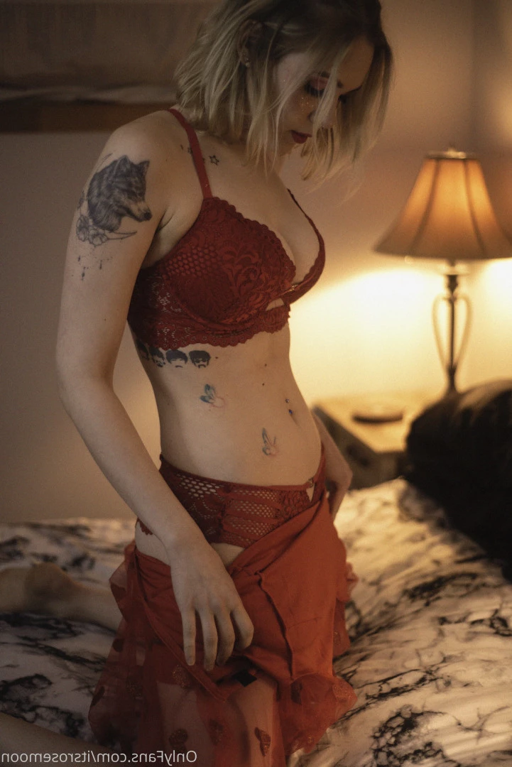 Free Rose Moon [ itsrosemoon ] Onlyfans leaked photo 5584876 on Hotleaks.tv