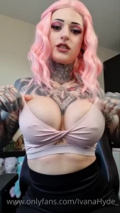 16061418